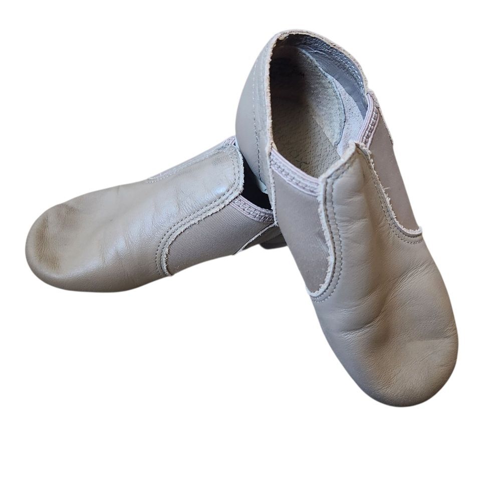 Capezio E-Series Jazz Slip-On Shoes Size 12 Child -- Caramel